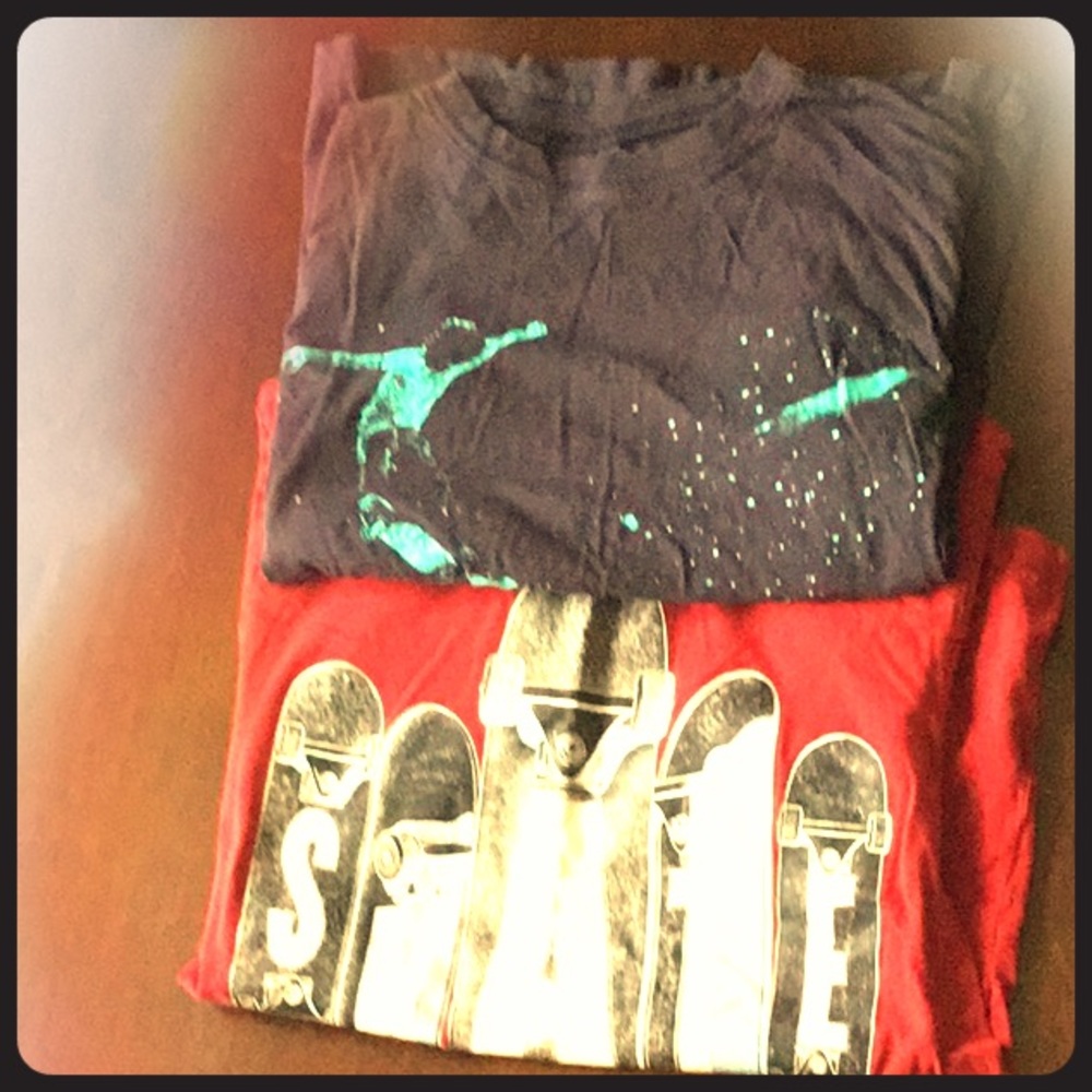 2 crazy 8 boys skater shirts